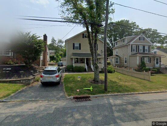 Zillow property image for 10 Maple Ave, West Orange, NJ 07052