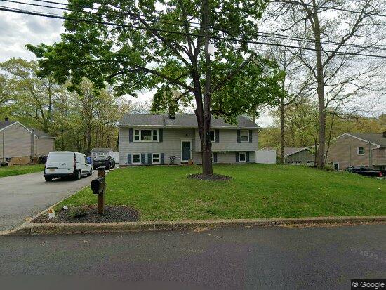Zillow property image for 13 Patterson Dr, Oak Ridge, NJ 07438