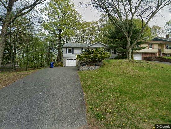 Zillow property image for 131 Valley View Dr, Rockaway, NJ 07866