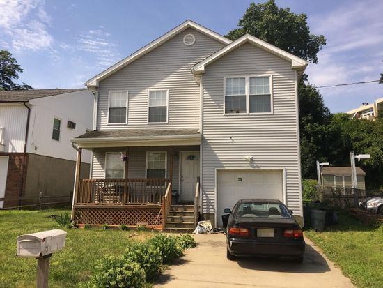 Zillow property image for 39 Shore Dr, Highlands, NJ 07732