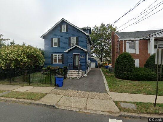 Zillow property image for 659 Raritan Rd, Cranford, NJ 07016