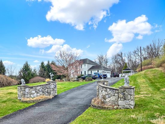Zillow property image for 3 Danville Mountain Rd, Great Meadows, NJ 07838
