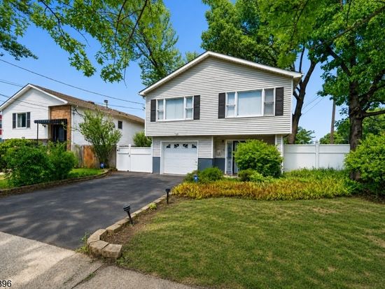 Zillow property image for 18 E 37Th St, Paterson, NJ 07514