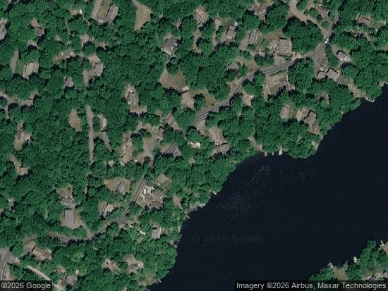 Zillow property image for 527 Lakeshore Rd, Hewitt, NJ 07421